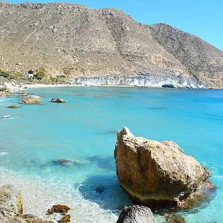 Charming La Mar