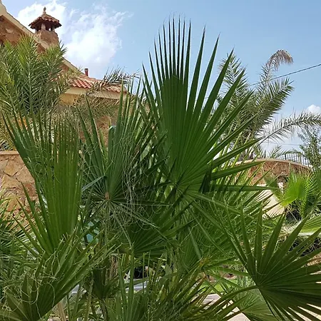 Charming La Mar Villa *